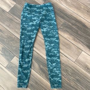 Reebok camouflage workout leggings